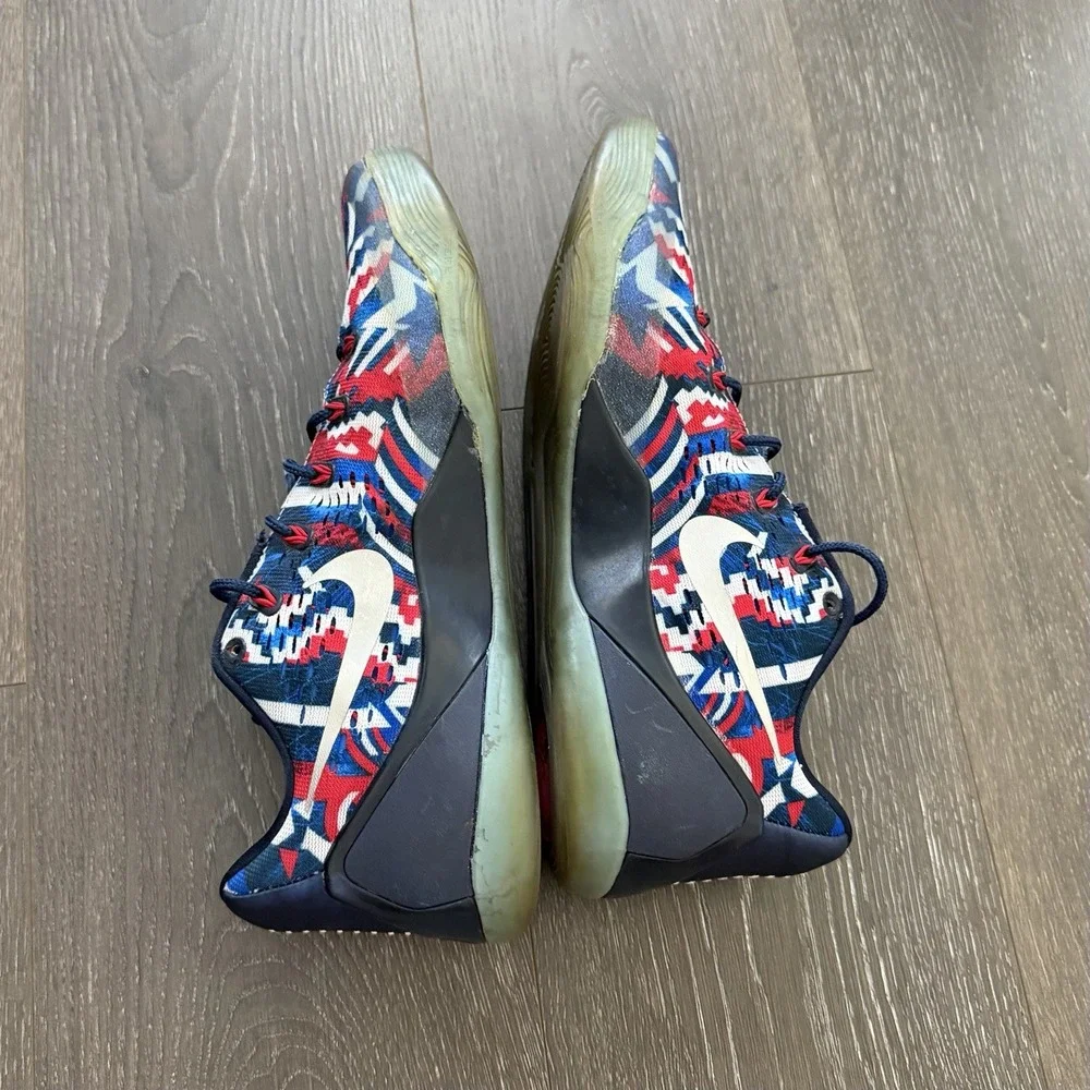 Kobe 9 EM Low 'Independence Day' (2014) Size 10.5 Needs Re-glue